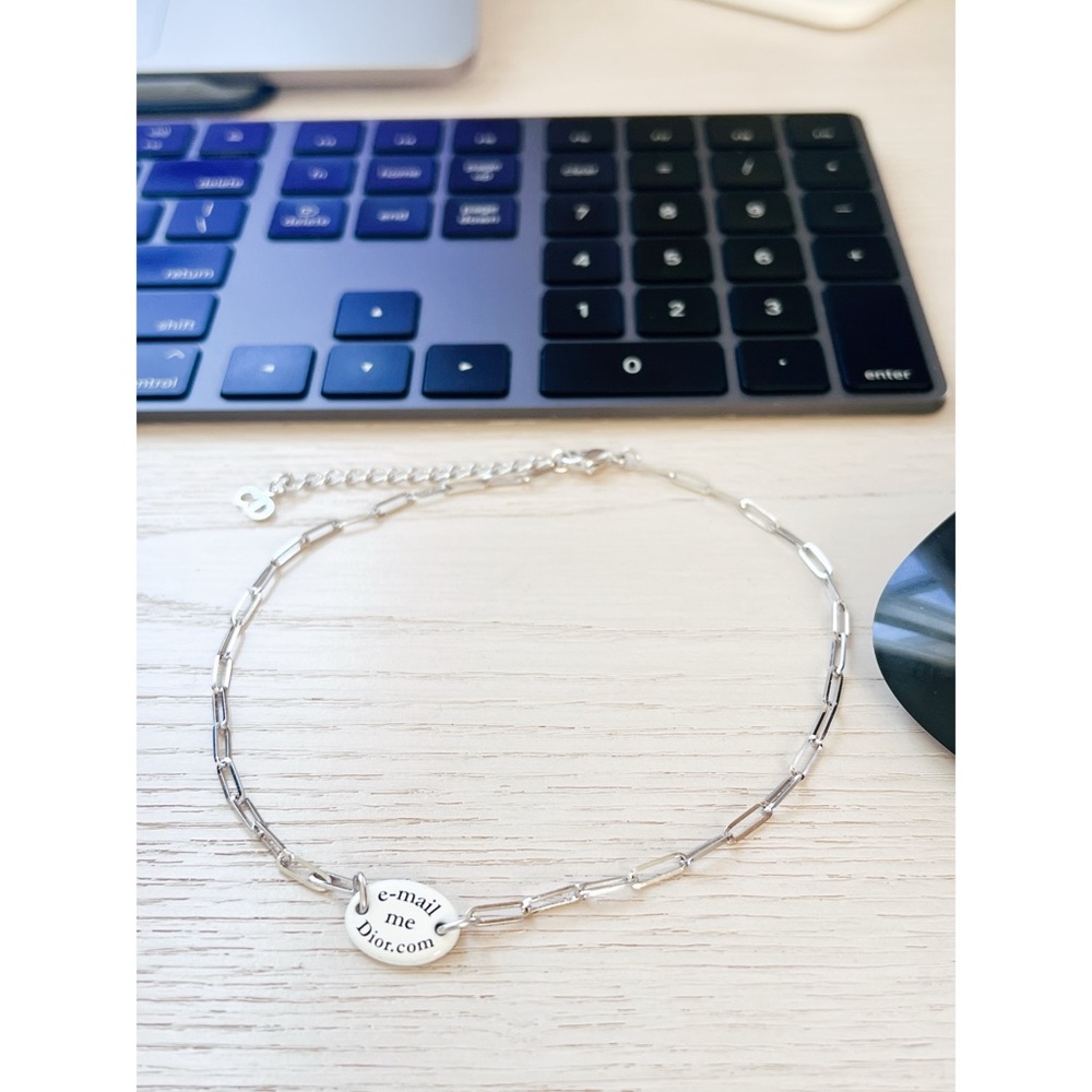 Dior “E-mail me” Necklace - Picture 2 of 9